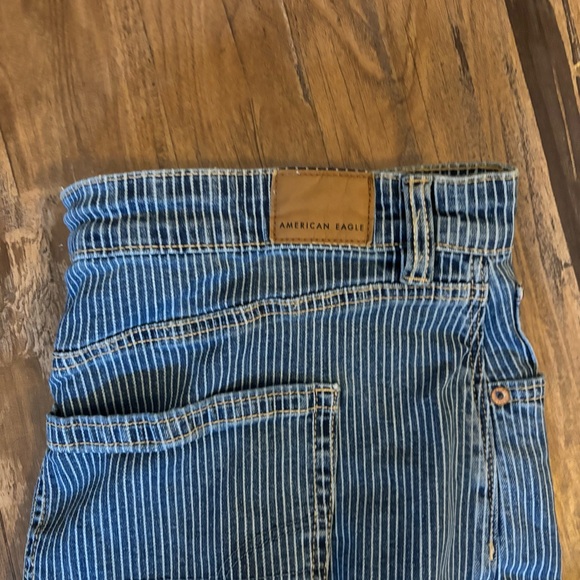 NWT American Eagle Striped Super High Rise Baggy Straight Jeans - Picture 2 of 5